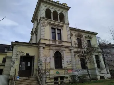 Паметник на патриарх Евтимий Търновски
