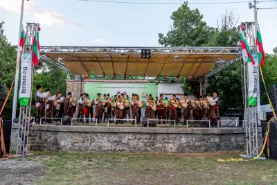 ПЕТРОПАВЛОВСКИ СЪБОР