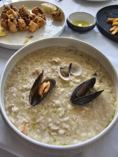 Niki Mediterranean Restaurant, “При Пейо”
