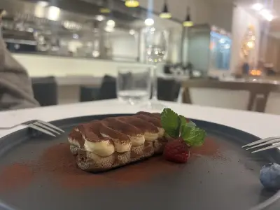 Niki Mediterranean Restaurant, “При Пейо”