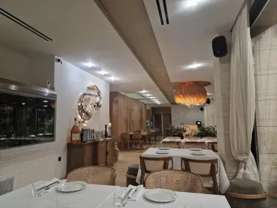 Niki Mediterranean Restaurant, “При Пейо”