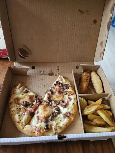 Domino's Pizza - Перник Плаза