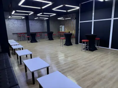 Black&White Event&Party Center - Electric