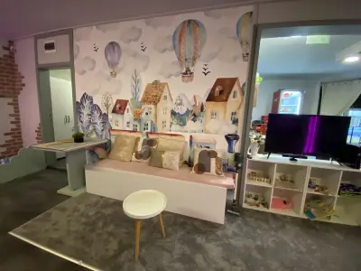 Maple Tree Kids Детски Парти Център (Мейпъл Трий)