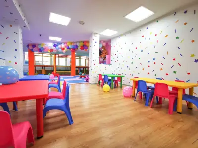 Детски Център TraLaLa Kids