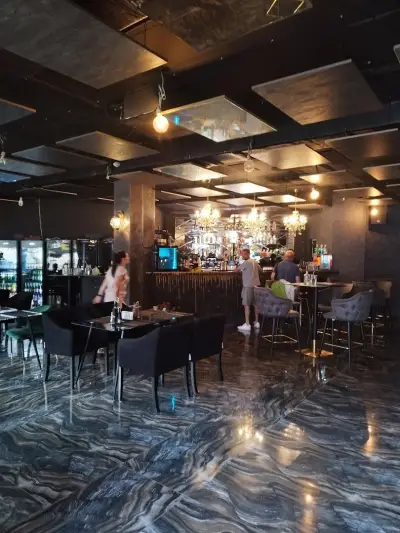 Emerald Bar and Lounge