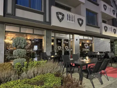 Emerald Bar and Lounge