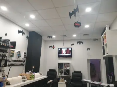 Нейл бар