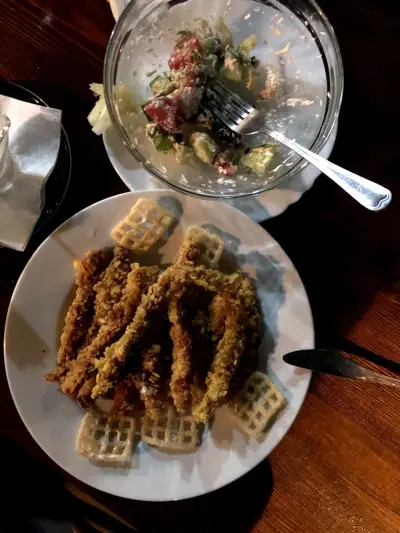 Снек-бар-пицария Вкусен свят