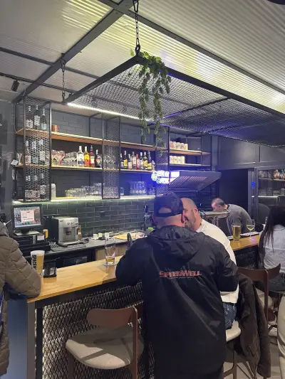 Prison Break Beer Bar&Shop