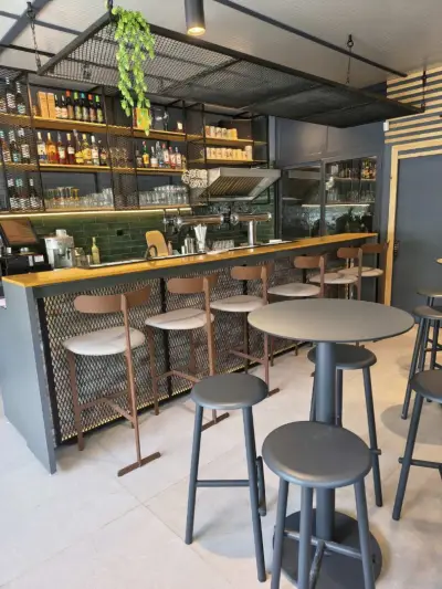 Prison Break Beer Bar&Shop