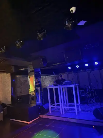 Drift Bar Plovdiv - Жива Музика, Пловдив