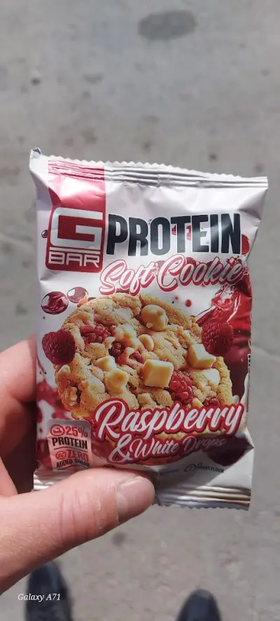 G-BAR Protein bars and soft cookies