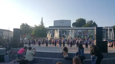 Сцена "Тортата"