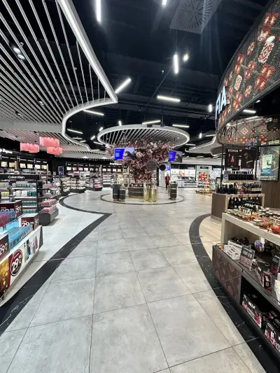 SOFIA DUTY FREE T2