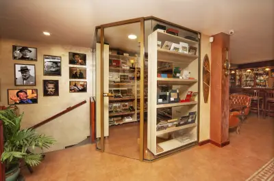 BEST CIGARS Lounge & Shop