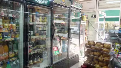 Mагазин за алкохол и цигари Street Bar Dianabad