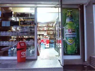 Mагазин за алкохол и цигари Street Bar Dianabad