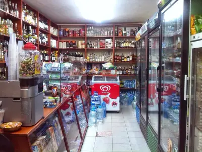 Mагазин за алкохол и цигари Street Bar Dianabad
