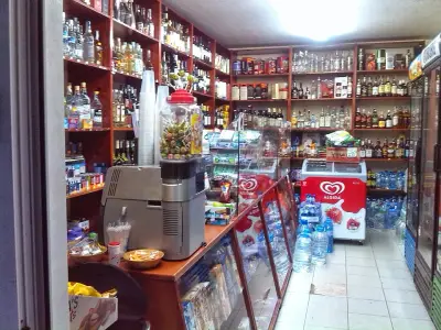 Mагазин за алкохол и цигари Street Bar Dianabad