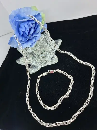 Infinity silver