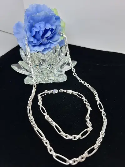 Infinity silver