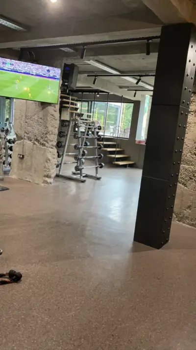 Фитнес център “Fit time”