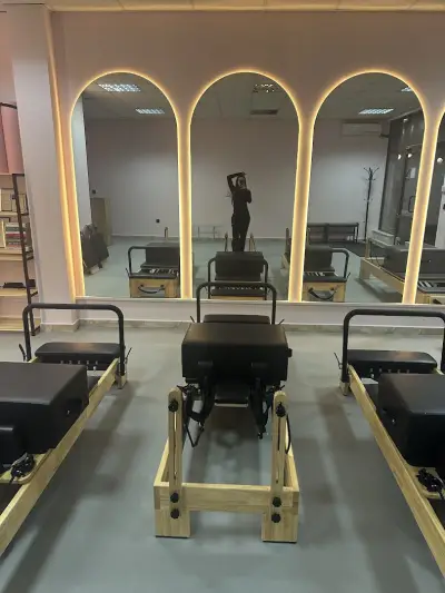 PowerMamaFit Reformer Pilates