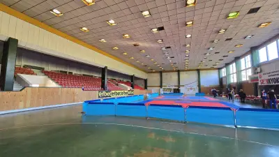Спортна зала "Ловеч"