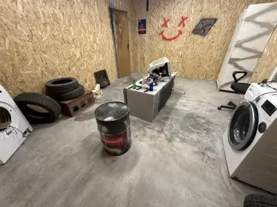 DUPKATA - Rage Room and Cafe