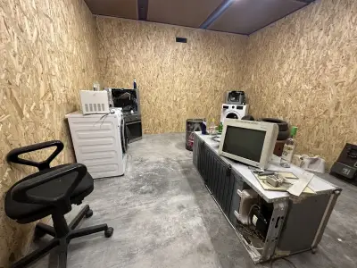 DUPKATA - Rage Room and Cafe