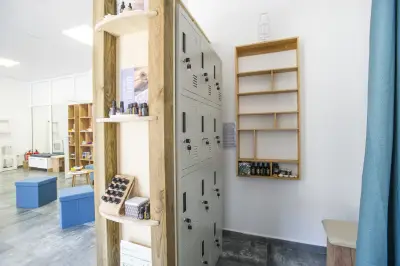 D.A.Y.A Studio — Йога, Въздушна Йога, Арома Уелнес, Танци