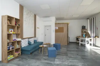 D.A.Y.A Studio — Йога, Въздушна Йога, Арома Уелнес, Танци