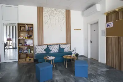 D.A.Y.A Studio — Йога, Въздушна Йога, Арома Уелнес, Танци