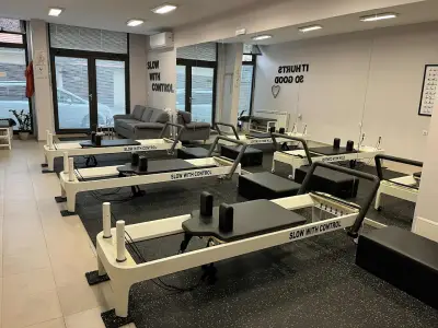 Пилатес Реформър Студио "Slow with control" - Pilates reformer studio