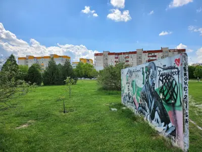 Ротари парк централен вход