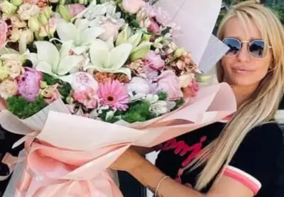 Магазин Tatiana Flowers-цветя, подаръци Коматево