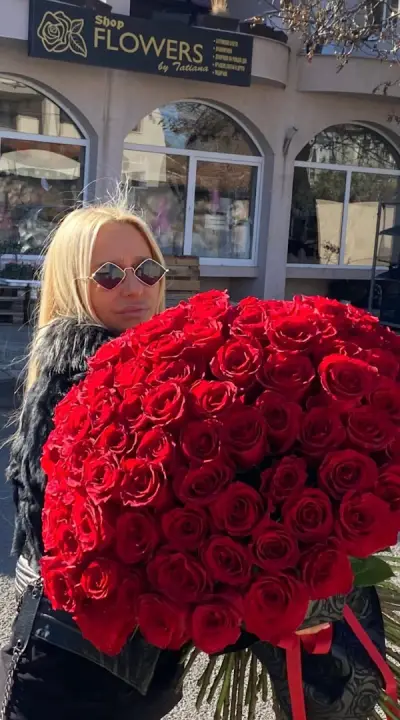 Магазин Tatiana Flowers-цветя, подаръци Коматево