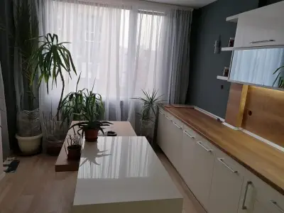 МЕБЕЛ УНИВЪРСЪЛ