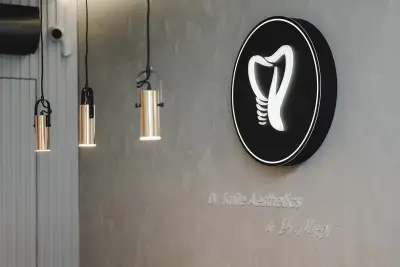 Dr. Smile Aesthetics - Дентална клиника за естетична стоматология