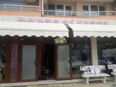 House of roses