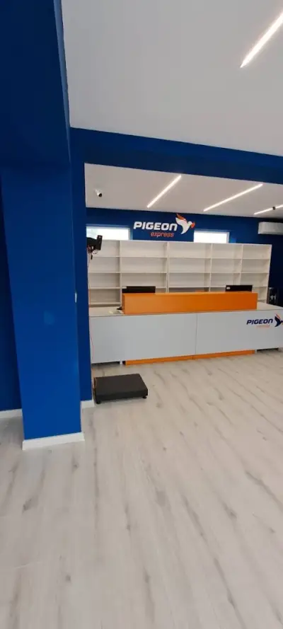 Pigeon Express - офис Доктора