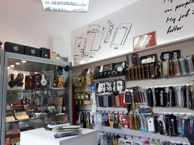SELECT GSM Accessories