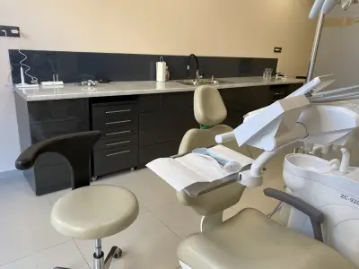 W dental studio