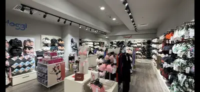 Триумф West Mall Люлин- original monobrand store