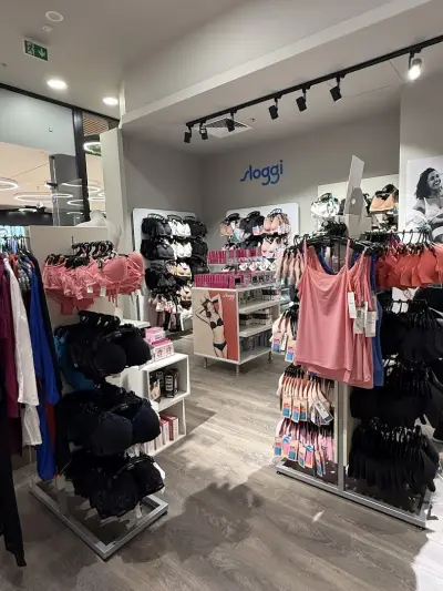 Триумф West Mall Люлин- original monobrand store