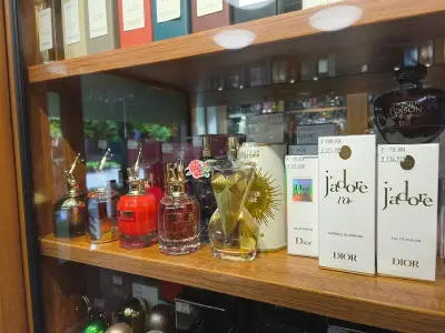 Парфюмерия СЕНТ - Варна Parfumery SCENT - Varna