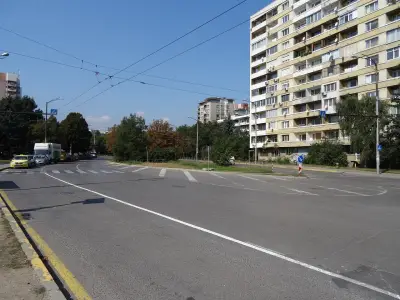Площад Ручей