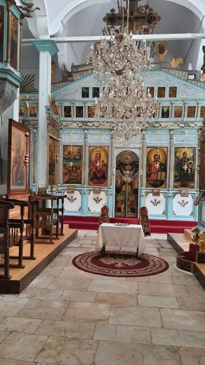 Храм „Успение Богородично“