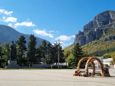 Паметник Христо Ботев